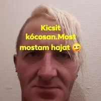 Renattoka's Profile Pic