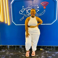 Fatassvuvu, Stripchat webcam model