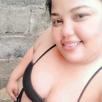 curvyquin's Profile Pic