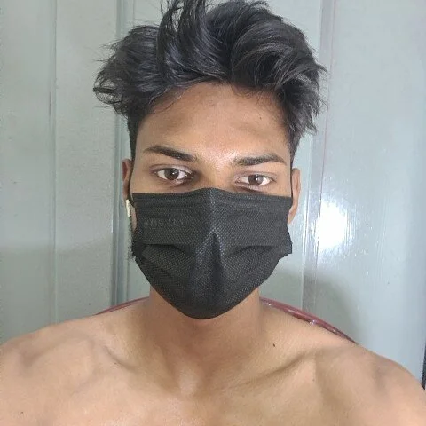 crish09 profile photo