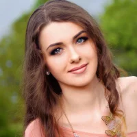 Carrie18's Profile Pic