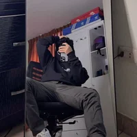 El_baby12's Profile Pic