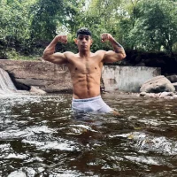 Monster_boysexx Φωτ, Προφίλ