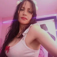 Dulce2shary webcam
