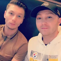 รูปโปรไฟล์  ของ Antnjon