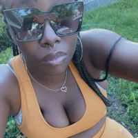 maebony's Profile Pic