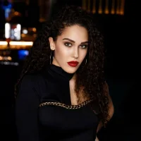 VeraMersh's Profile Pic