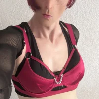 LeaNylon22's Avatar Photo