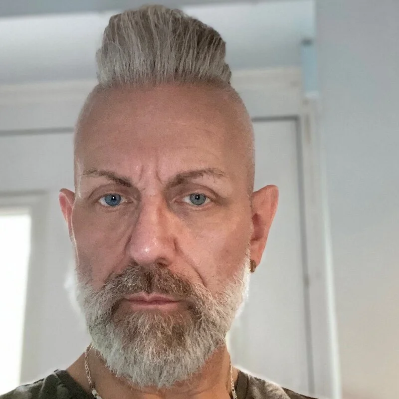 kinkySilverDaddy profile photo