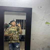 toopa17's Profile Pic