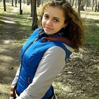 LaraOddri Φωτ, Προφίλ