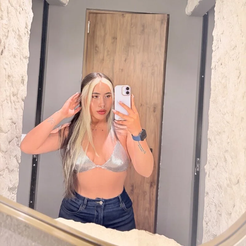 ManuelaVeeleez Stripchat profile image