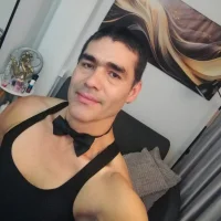 Профилна снимка на james_fausto_storm