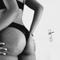 FreakyLuna21's Profile Pic