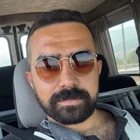 Ali2413 的個人資料圖片