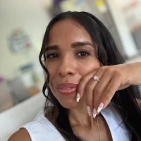 Amiraa00's Profile Pic