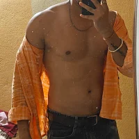 boy29horney01