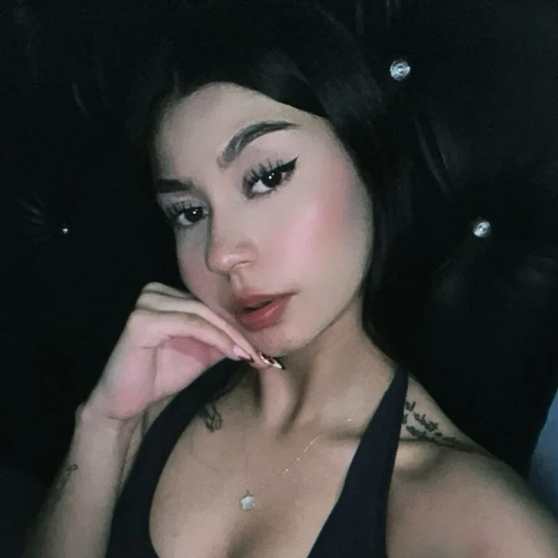 zoeseven7 profile photo