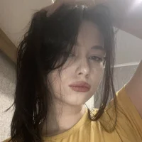 Little_more's Profile Pic