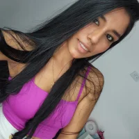 laura__ramirez's Profile Pic