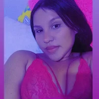 EvelynRose1's Profile Pic