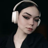 EdithaEldon's Profile Pic