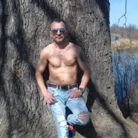 Profilová fotka dickloud25