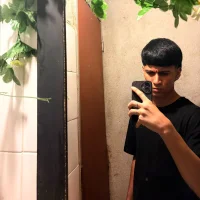 TheoWhite_'s Profile Pic