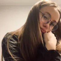 AlicePresly's Profile Pic
