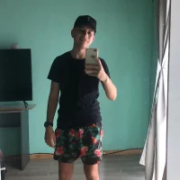 Ezeeh's Profile Pic
