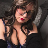 CurvyDaydream's Profile Pic