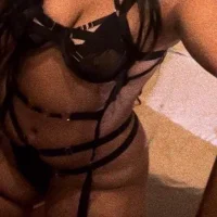 Champagne_69's Profile Pic