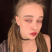 Lori_Red фото профиля