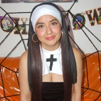 Moon_Rouge's Avatar Pic