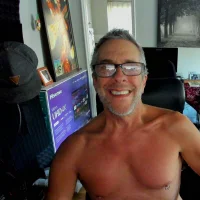 YVRPig's Profile Pic