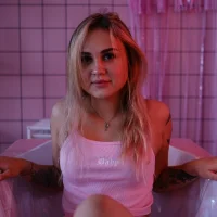 Fleur_Halley's Avatar Pic