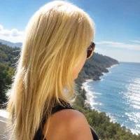 DreamRoom1's Profile Pic