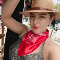 Gambar Profil Megan_0-3