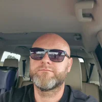 Macgregor76's Profile Pic