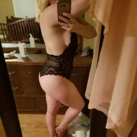 CandyKissesMrs's Profile Pic