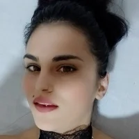Eva_roxy Φωτ, Προφίλ