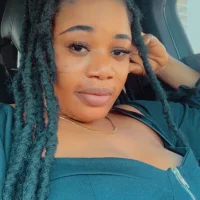 Ade_pa's Profile Pic