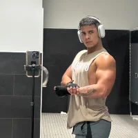 รูปอวาตาร์ของ Chicohot2309