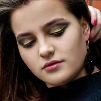 Lora_Louise의 프로필 사진