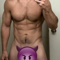 johnnieredd's Profile Pic
