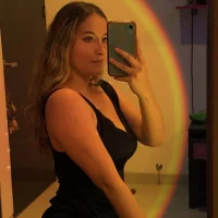 pamela_7Doll, вебкам-модель Stripchat из Колумбии