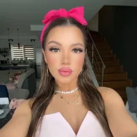 Vesya: изображение аватарки