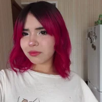 MiaKittyy's Profile Pic