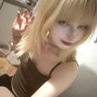 AmandaCutse Φωτ, Προφίλ