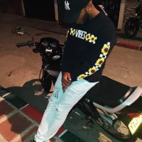 laquerella webcam model